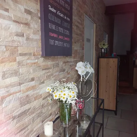 Bed & Breakfast D Hotes Au Bonheur Du Gave Piscine Et Jacuzzi